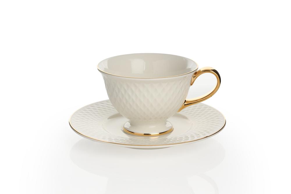 إكلات فنجان شاي وصحن من البورسلين - ذهبي
