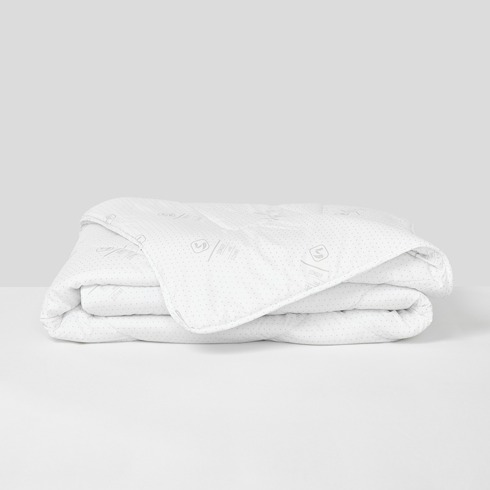 Aloe Vera Quilt - 200 x 200 cms, White