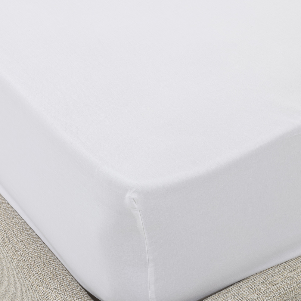 طقم شراشف مطاطية مقاس كوين من آشلي، أبيض - 300 خيط، 150x200 سم