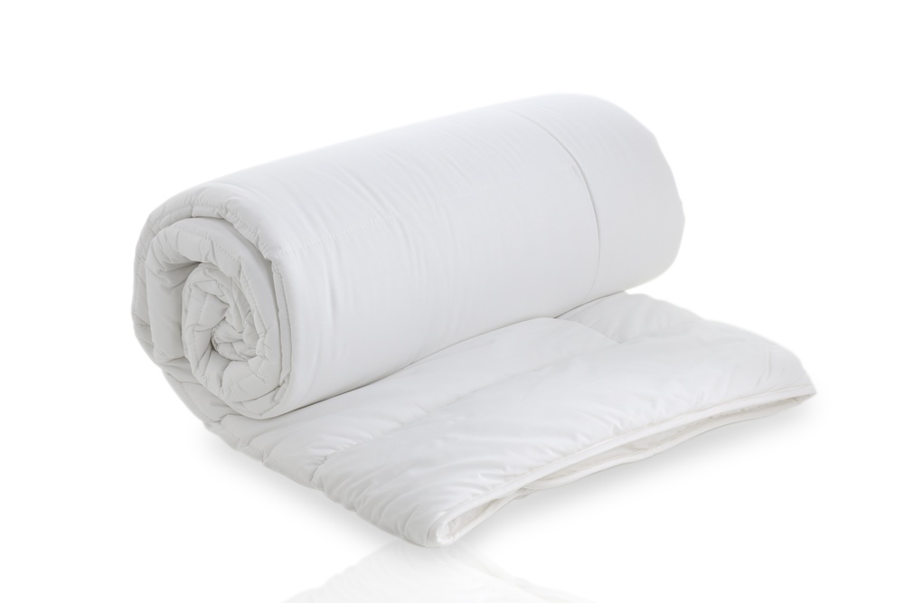 لحاف مايكروفايبر أبيض - 240 × 260 سم، 280GSM